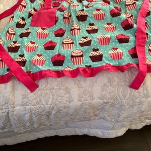 Cupcake apron